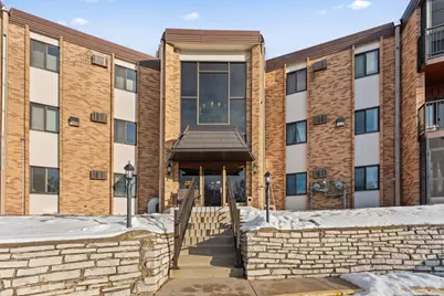 2700 Oxford Street N #101, Roseville, MN 55113 - Photo 1
