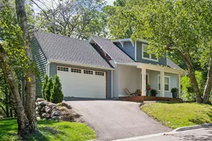 2305 Bayview Pl, Orono, MN 55391 - Photo 57