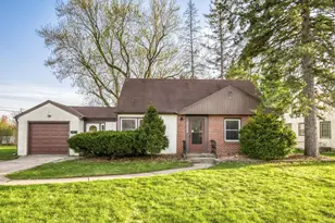 2108 Lacrosse Ave, Saint Paul, MN 55119 - Photo 1
