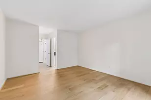 17700 Breconwood Rd, Minnetonka, MN 55391 - Photo 13