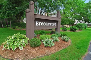 17700 Breconwood Rd, Minnetonka, MN 55391 - Photo 23