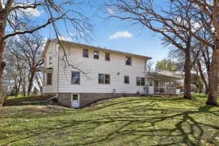 8225 Niagara Ln N, Maple Grove, MN 55311 - Photo 23