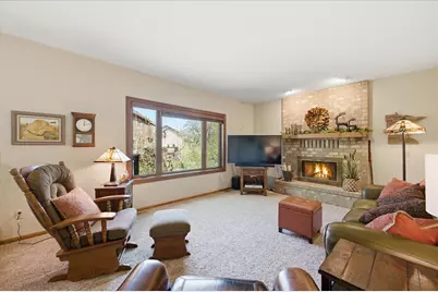7429 Upper 136th Street W, Apple Valley, MN 55124 - Photo 7