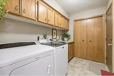 7429 Upper 136th Street W, Apple Valley, MN 55124 - Photo 15