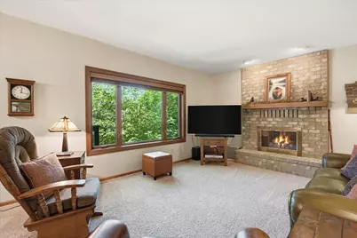 7429 Upper 136th Street W, Apple Valley, MN 55124 - Photo 17