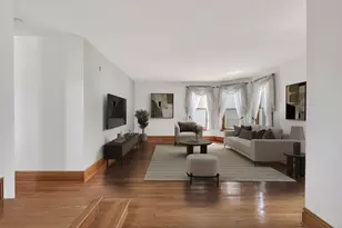 702 4th St E, Saint Paul, MN 55106 - Photo 3