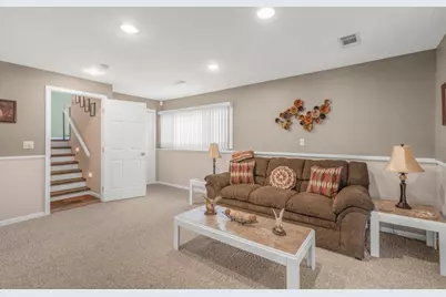 10253 101st Avenue N, Maple Grove, MN 55369 - Photo 17