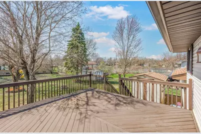 10253 101st Avenue N, Maple Grove, MN 55369 - Photo 25