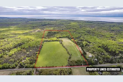 63Xx Homestead Road, Duluth, MN 55804 - Photo 1