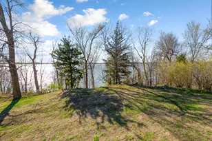 42293 E Elysian Lake Rd, Janesville, MN 56048 - Photo 11