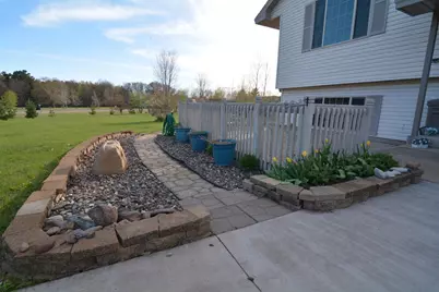 30204 118th Street NW, Princeton, MN 55371 - Photo 5