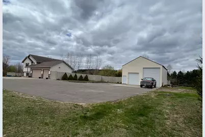 30204 118th Street NW, Princeton, MN 55371 - Photo 3