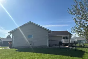 100 Capelle St, Spring Valley, MN 55975 - Photo 29