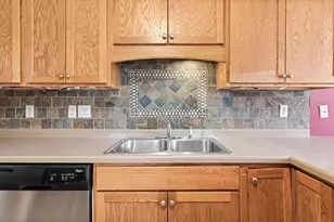 1005 Sibley St, Hastings, MN 55033 - Photo 9