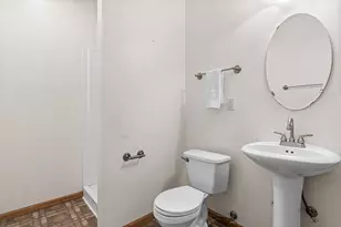 1005 Sibley St, Hastings, MN 55033 - Photo 25
