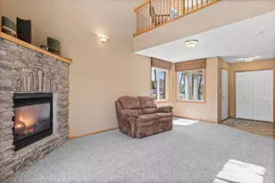 1005 Sibley St, Hastings, MN 55033 - Photo 7