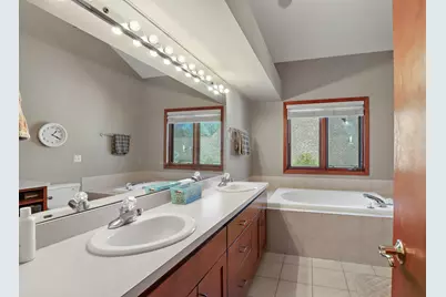 513 Wildflower, Burnsville, MN 55306 - Photo 19