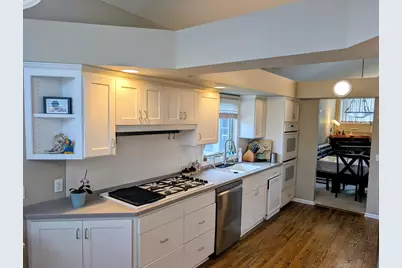 513 Wildflower, Burnsville, MN 55306 - Photo 9