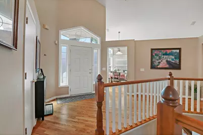 513 Wildflower, Burnsville, MN 55306 - Photo 3