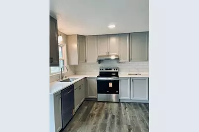 2115 E River Road NE, Rochester, MN 55906 - Photo 11
