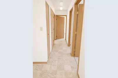 910 Hengen Street #402, Fairmont, MN 56031 - Photo 3