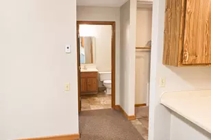 201 S Minnesota St, Redwood Falls, MN 56283 - Photo 5