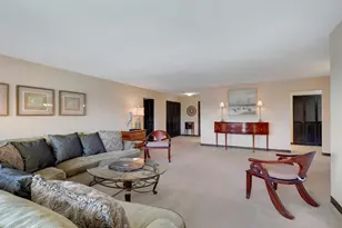 6400 York Ave S, Edina, MN 55435 - Photo 5
