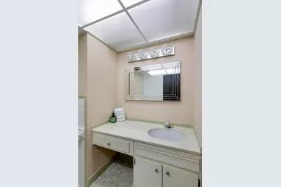 6400 York Avenue S #417, Edina, MN 55435 - Photo 31