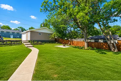 820 7th Avenue E, Shakopee, MN 55379 - Photo 23