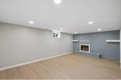 820 7th Avenue E, Shakopee, MN 55379 - Photo 17
