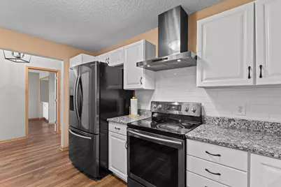5208 Deerfield Lane SE, Prior Lake, MN 55372 - Photo 9