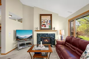 1104 Trenton Cir N, Plymouth, MN 55441 - Photo 15