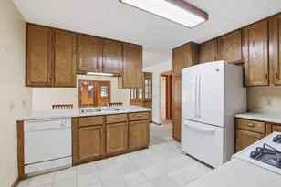 213 Foxborough Ln, Le Sueur, MN 56058 - Photo 17