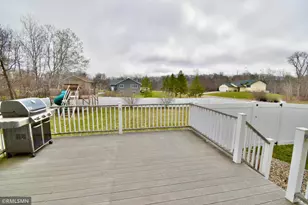 713 Thomas Dr NE, Alexandria, MN 56308 - Photo 15