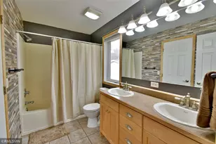 713 Thomas Dr NE, Alexandria, MN 56308 - Photo 23