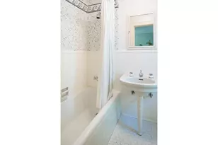2728 Dean Pkwy, Minneapolis, MN 55416 - Photo 17