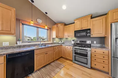 20345 Geneva Trail, Faribault, MN 55021 - Photo 9