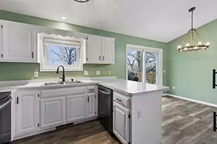 17194 Toronto Ave SE, Prior Lake, MN 55372 - Photo 9