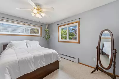 2905 Townview Avenue NE, Saint Anthony, MN 55418 - Photo 15