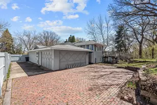 13213 Ferris Ave, Apple Valley, MN 55124 - Photo 3