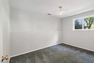 13213 Ferris Ave, Apple Valley, MN 55124 - Photo 33