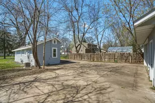 931 6th St SE, Forest Lake, MN 55025 - Photo 9