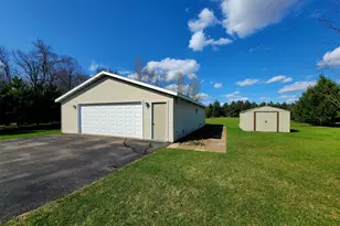 43295 Round Lake Dr, Ottertail, MN 56571 - Photo 21