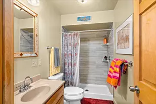 5177 1st Ave, Duluth, MN 55803 - Photo 27