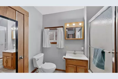 240 Main Street W, Elgin, MN 55932 - Photo 15