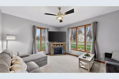 240 Main Street W, Elgin, MN 55932 - Photo 45