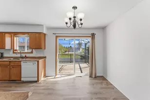496 Braeburn Dr, Shakopee, MN 55379 - Photo 9