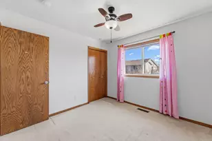 496 Braeburn Dr, Shakopee, MN 55379 - Photo 11
