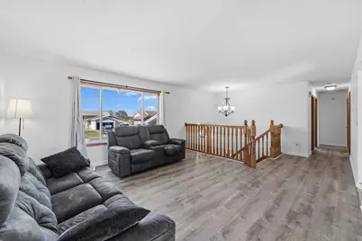 496 Braeburn Drive, Shakopee, MN 55379 - Photo 3