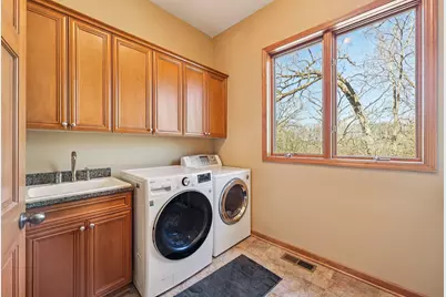 3489 Wolfberry Court, Eagan, MN 55123 - Photo 21
